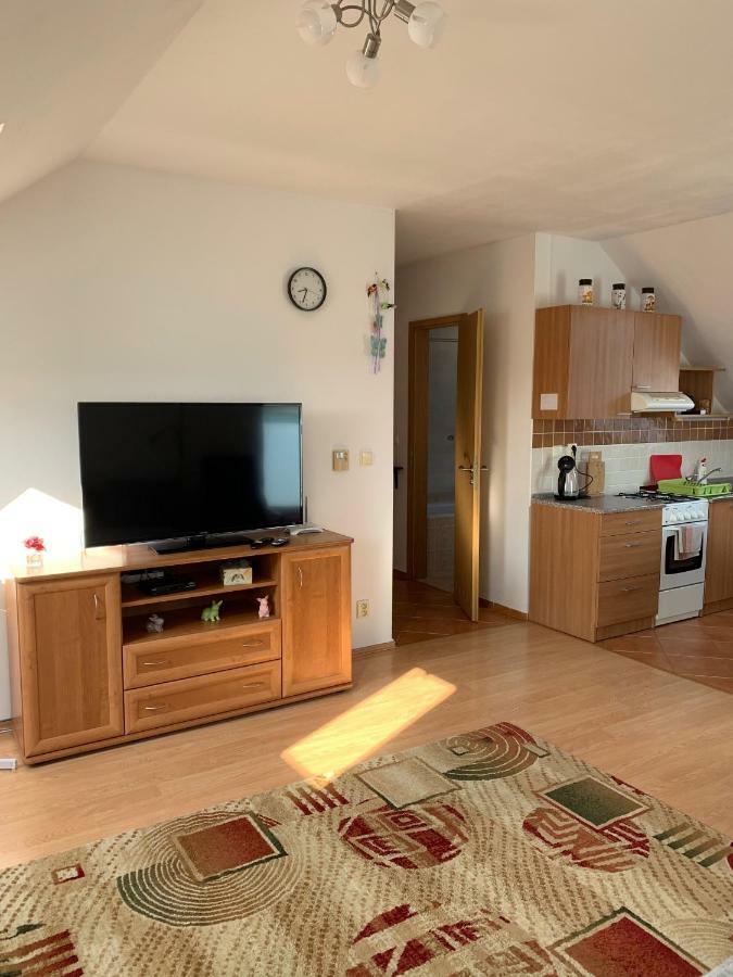 Apartments Biely Kostol 外观 照片